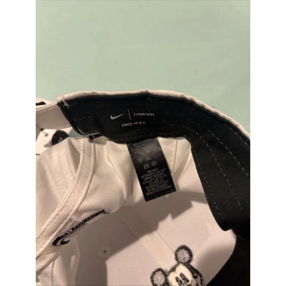 Disney Legacy 91 Nike Adult Golf Baseball Hat Cap NEW Tag White w/ Black Mickey